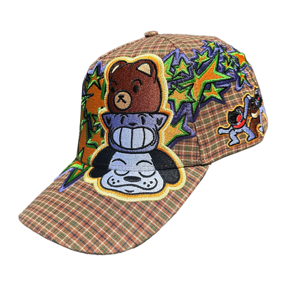 I LOVE LATINAS HAT - BROWN PLAID