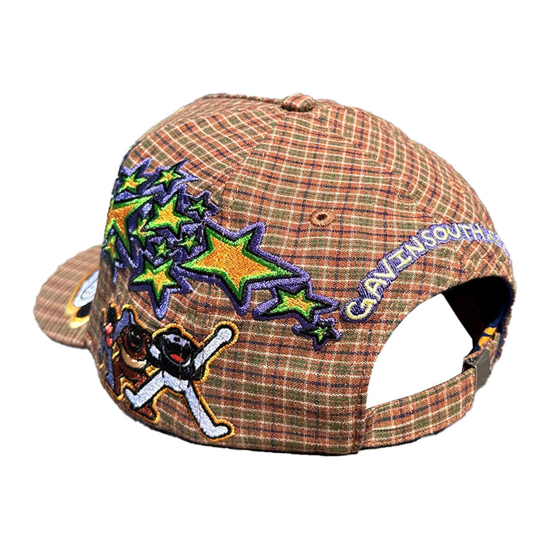I LOVE LATINAS HAT - BROWN PLAID