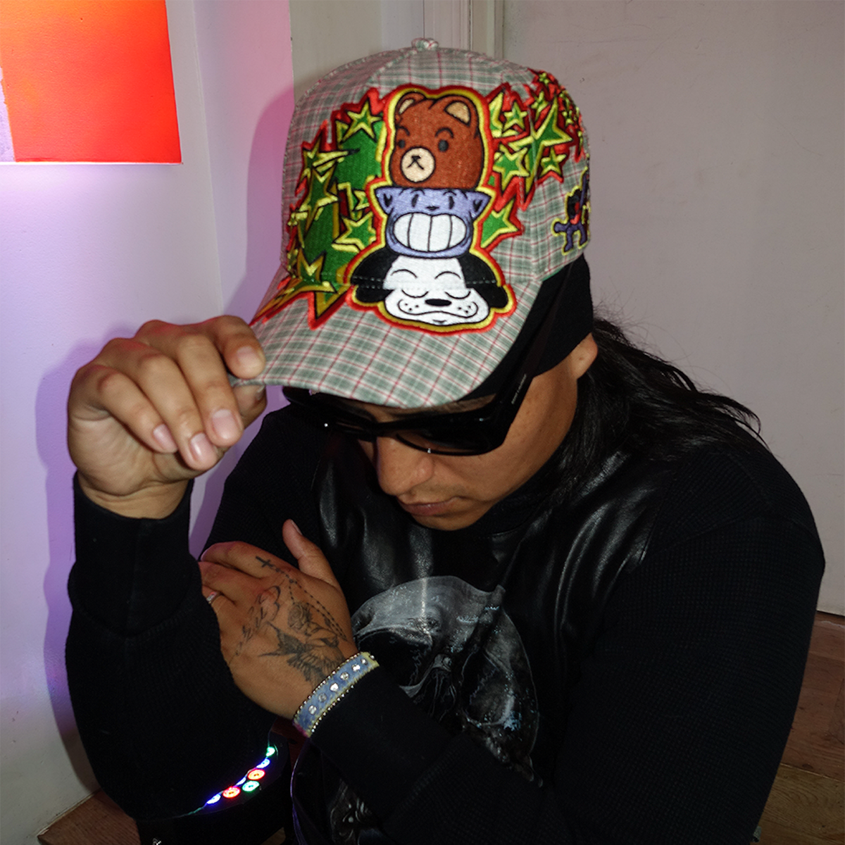 I LOVE LATINAS HAT - GREEN PLAID